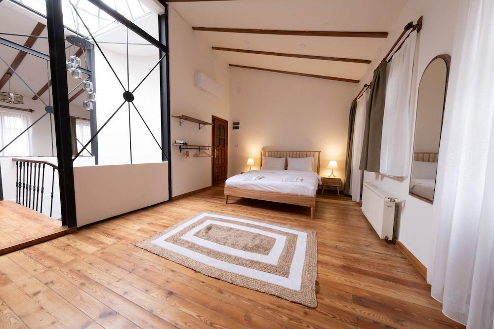 PENTHOUSE IN THE HEART OF PERA — ISTANBUL — fotografie hotel nr. 3