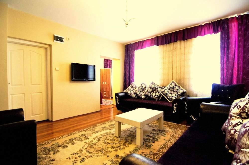 BY PERA SUITES — ISTANBUL