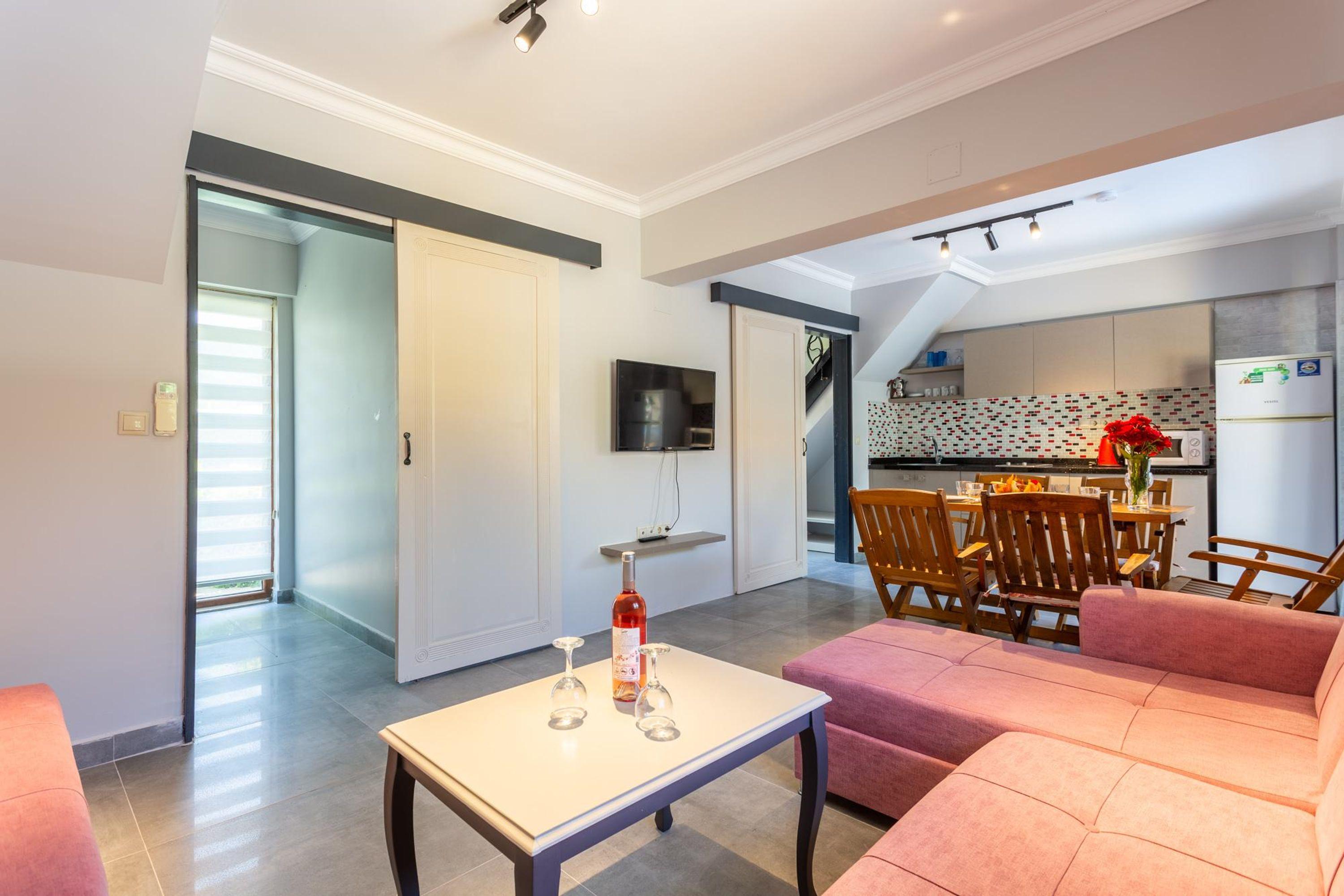 VILLA KELEBEK PARADISE: PRIVATE POOL, A/C, WIFI, CAR NOT REQUIRED, ECO-FRIENDLY - 2234 — DALYAN — фотография отеля №7