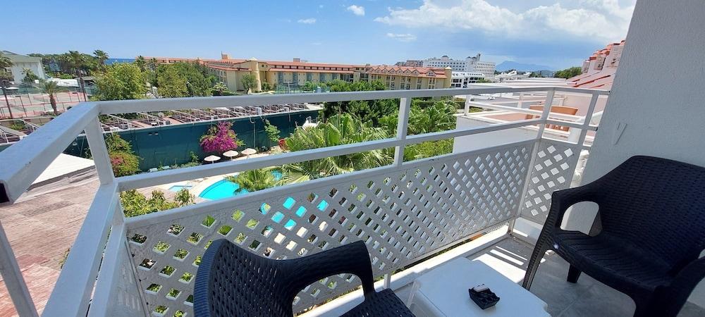 UK HOTELS KIRIS — KIRIS — фотография отеля №13