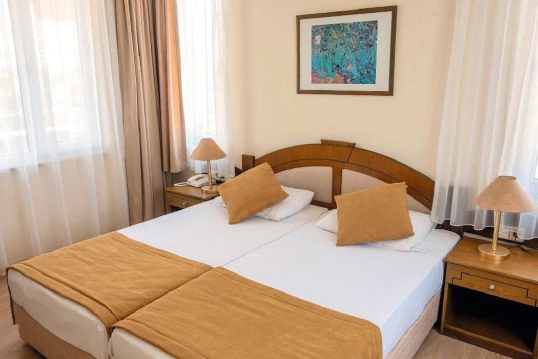 SIDE BAY HOTEL — SIDE — fotografie hotel nr. 2