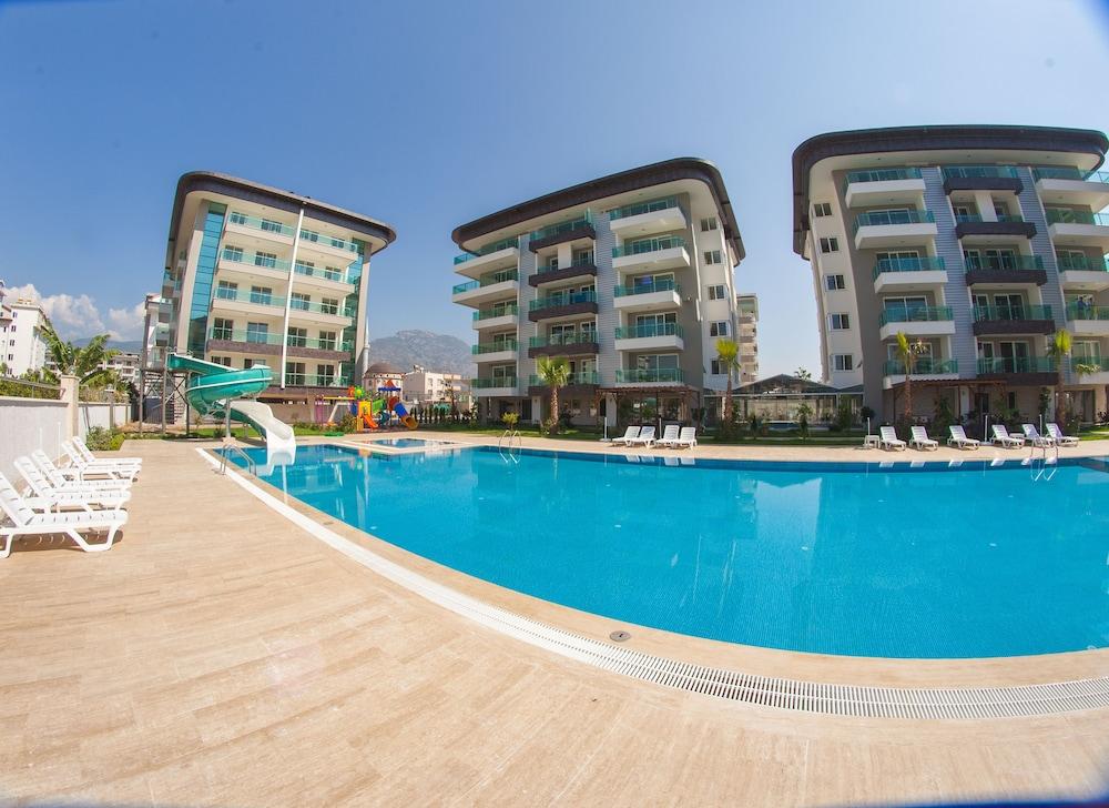 MODA MARINE APARTMENTS — KESTEL