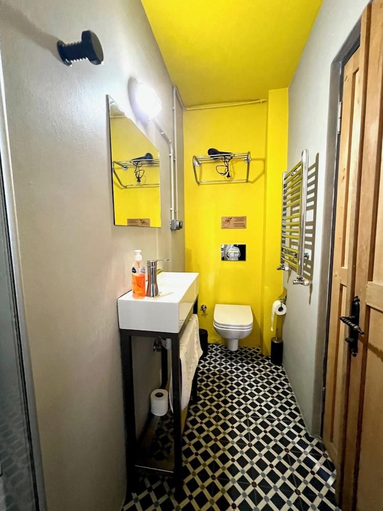ADRONIKI — ISTANBUL — fotografie hotel nr. 3