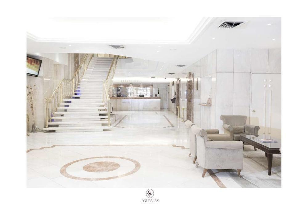 EGE PALAS BUSINESS HOTEL — IZMIR — fotografie hotel nr. 2