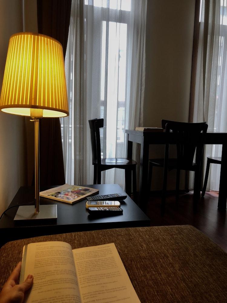TAKSIM HOUSE SUITES — ISTANBUL