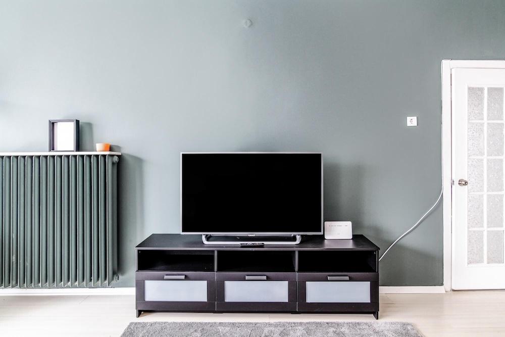 FULLY FURNISHED COZY FLAT IN THE HEART OF SISLI — ISTANBUL — фотография отеля №6