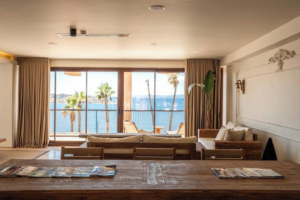 THE LOCAL HOUSE AYASARANDA — CESME — fotografie hotel nr. 3