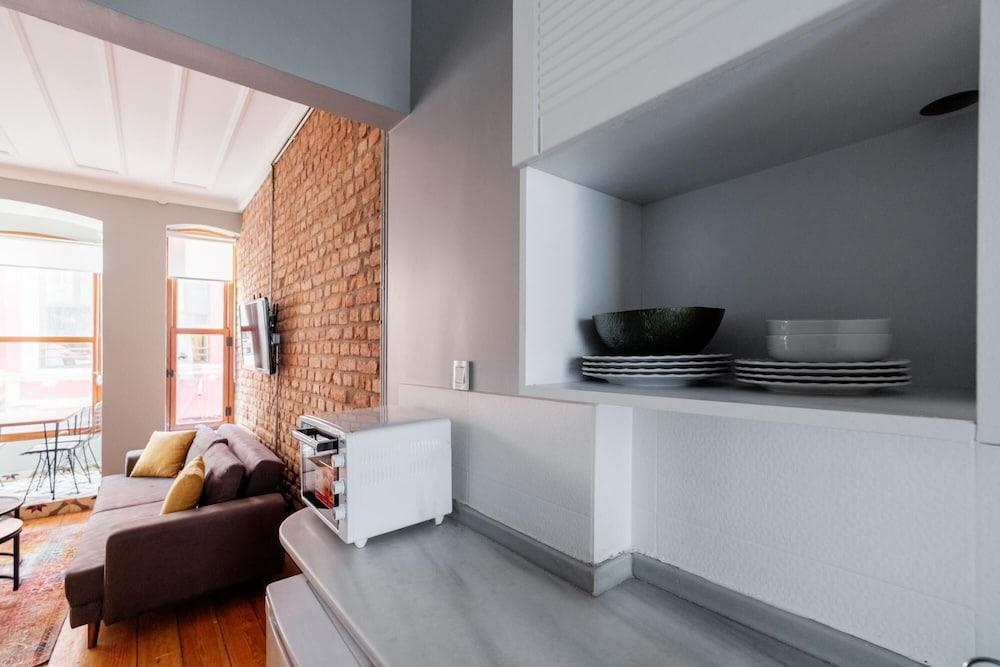 RUSTIC STONE FLAT 5 MIN TO TAKSIM SQUARE — ISTANBUL — fotografie hotel nr. 8