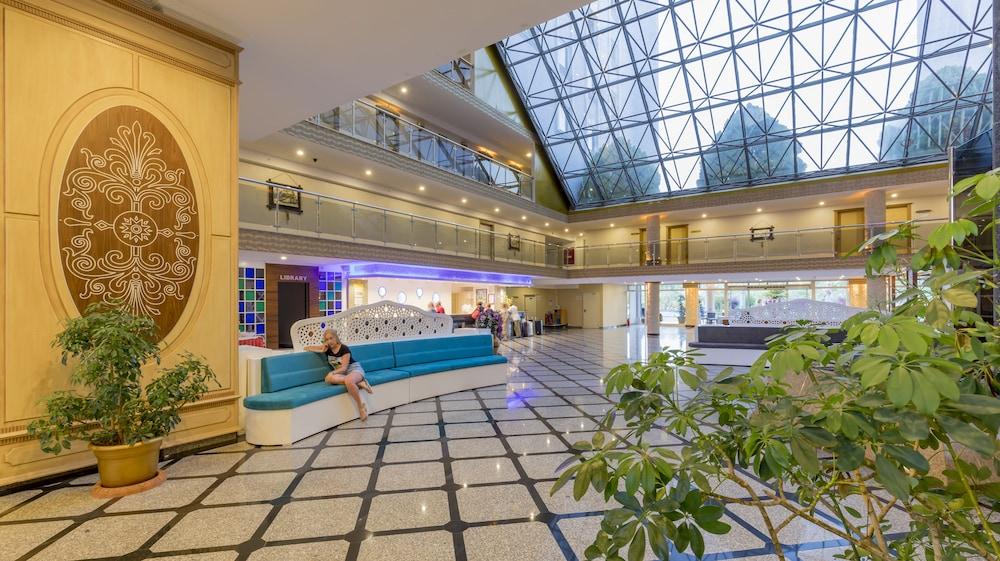 HOLIDAY PARK RESORT — ALANYA — fotografie hotel nr. 3