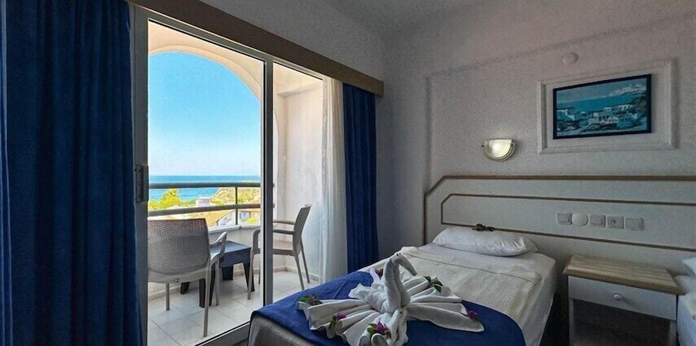 HOTEL ALBORA — KUSADASI — фотография отеля №16
