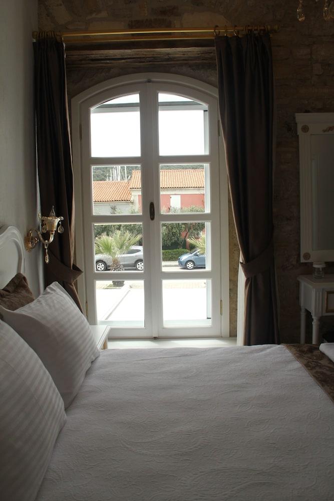 LALEDAN KONAGI BUTIK HOTEL - ADULTS ONLY — CESME — fotografie hotel nr. 16