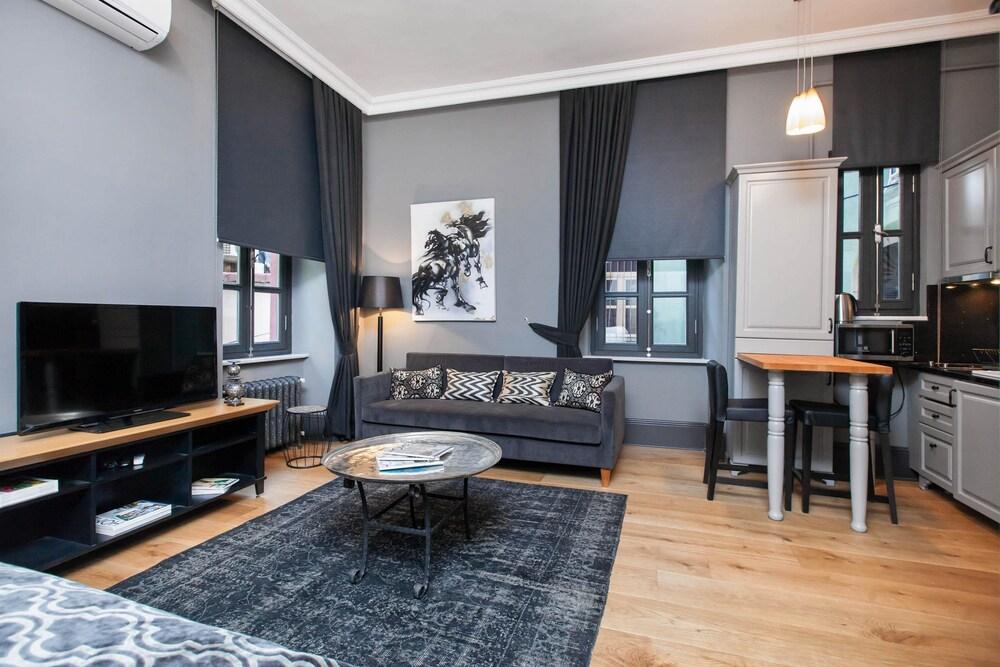STUDIO W KITCHEN — ISTANBUL — фотография отеля №12