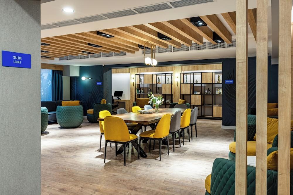 DAYS INN & SUITES BY WYNDHAM ESENYURT — ISTANBUL — fotografie hotel nr. 3