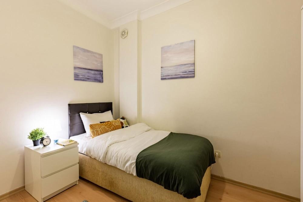 COZY FLAT NEAR NISANTASI AND TRENDY ATTRACTIONS — ISTANBUL — фотография отеля №17