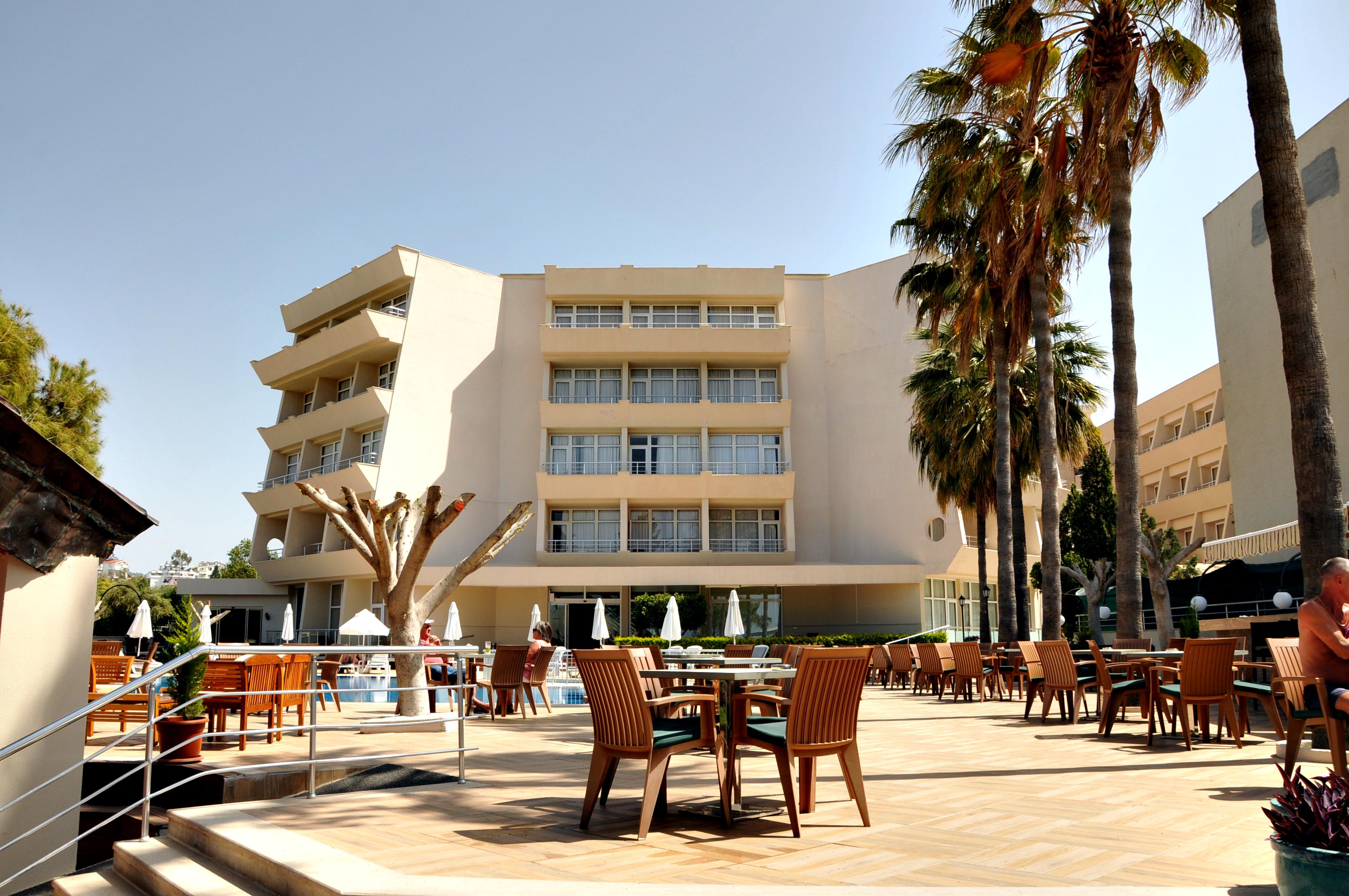 NERTON HOTEL (ADULTS ONLY) — SIDE — фотография отеля №2