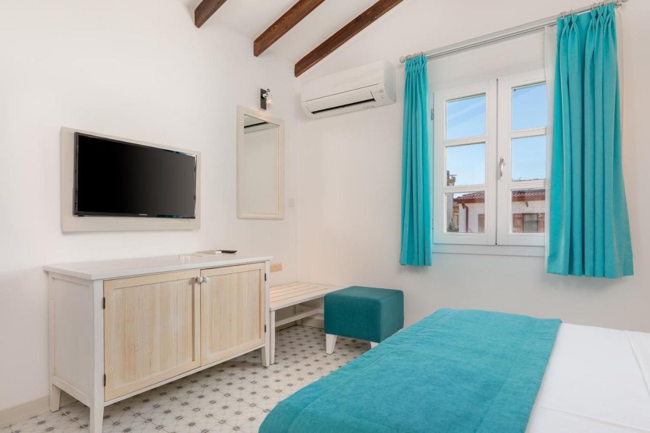 MONZA HOUSE OTEL (ADULTS ONLY) — SEFERIHISAR — фотография отеля №2