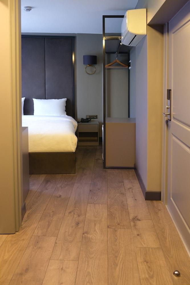 DILENS BOSPHORUS HOTEL — ISTANBUL — fotografie hotel nr. 17