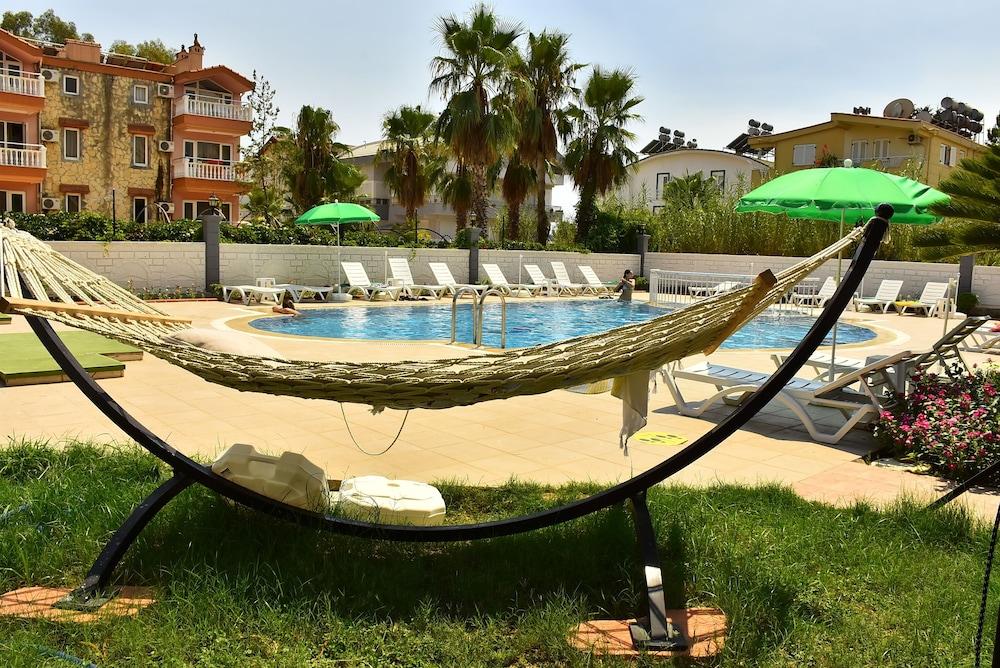 NORA SUIT HOTEL — SIDE — фотография отеля №28
