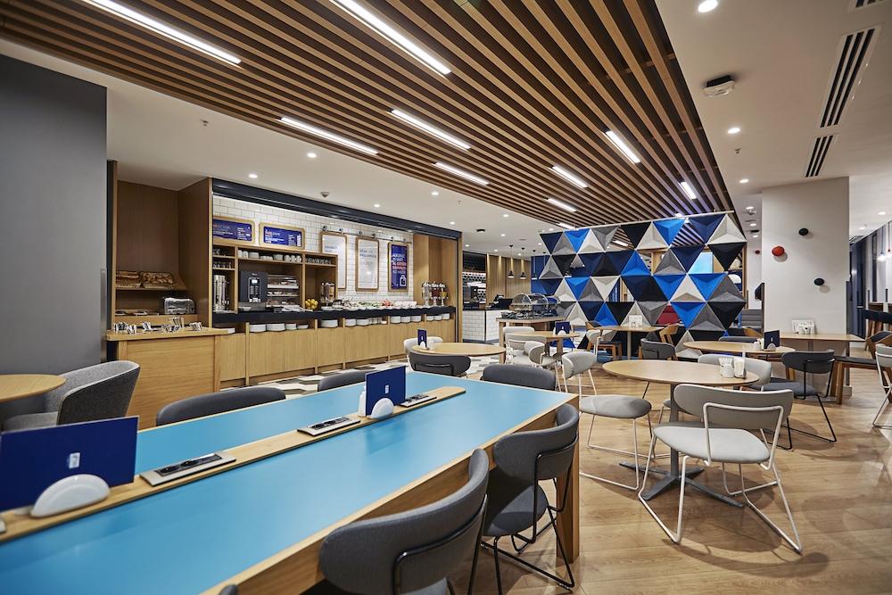 HOLIDAY INN EXPRESS ISTANBUL - ATAKOY METRO — ISTANBUL — фотография отеля №29