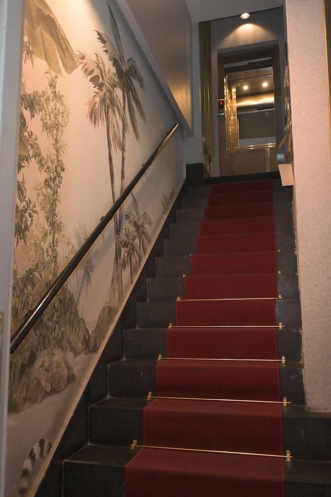 ISLE HOTEL — ISTANBUL