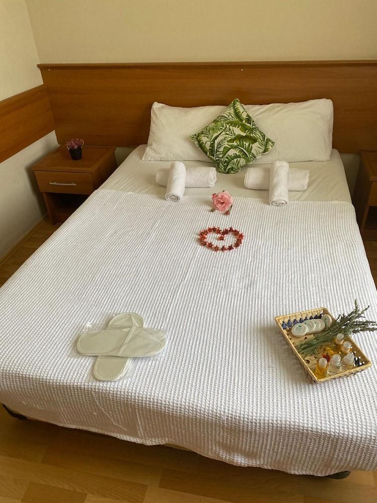 FELICITY HOTEL & BUNGALOWS — CAMYUVA — fotografie hotel nr. 15