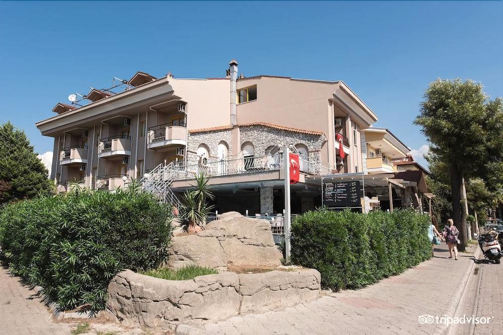CLUB DANTE MAMMARIS — MARMARIS