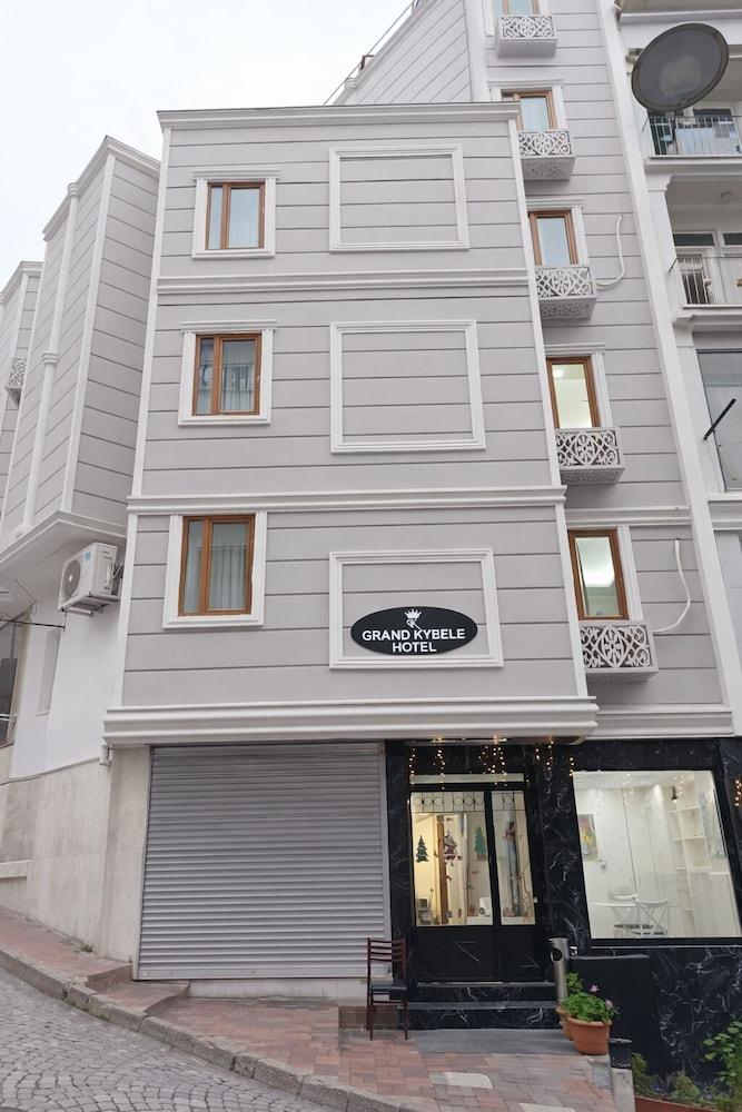 HOTEL GRAND KYBELE — ISTANBUL