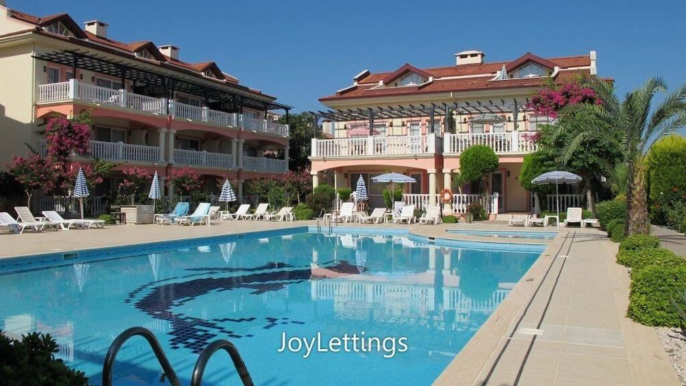 VILLA SM05 BY JOYLETTINGS — FETHIYE