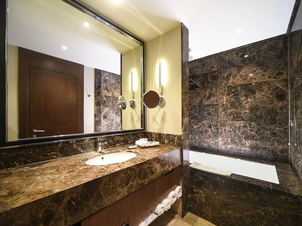 MERCURE ISTANBUL WEST HOTEL & CONVENTION CENTER — ISTANBUL — фотография отеля №13