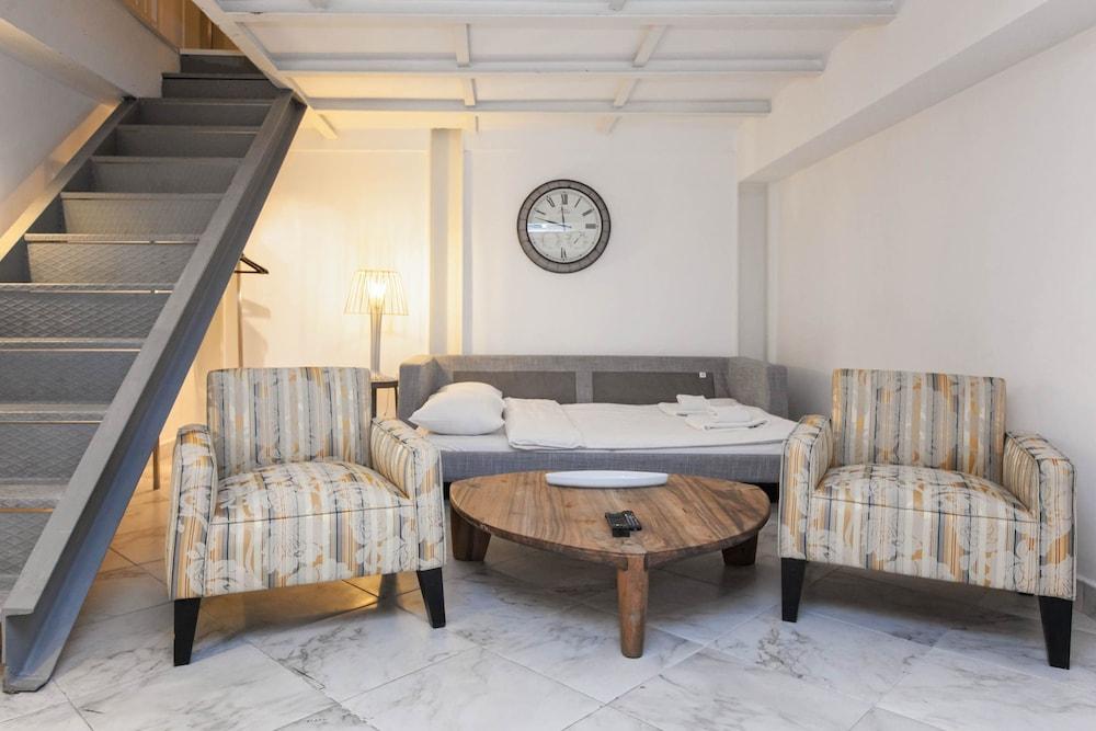 CHICONOMY SUITES — ISTANBUL — фотография отеля №5