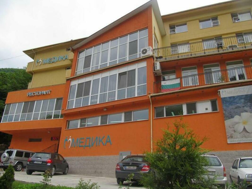 MEDIKA — NARECHEN..