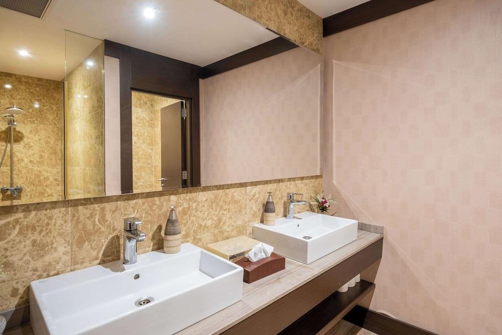 CLARION HOTEL ISTANBUL MAHMUTBEY — ISTANBUL — фотография отеля №17
