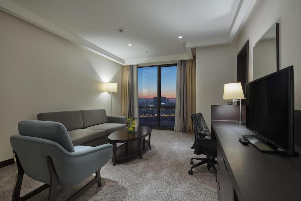 DOUBLETREE BY HILTON ISTANBUL UMRANIYE — ISTANBUL — фотография отеля №18