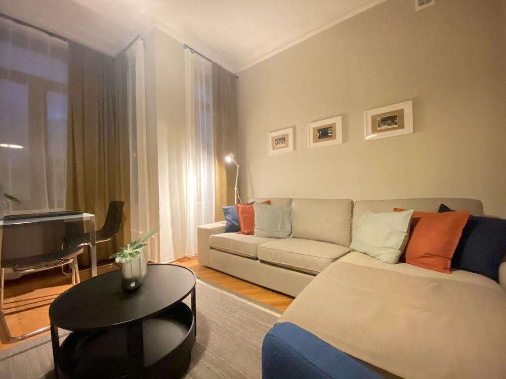 SLEEK FLAT WITH CENTRAL LOCATION IN BEYOGLU — ISTANBUL — fotografie hotel nr. 33