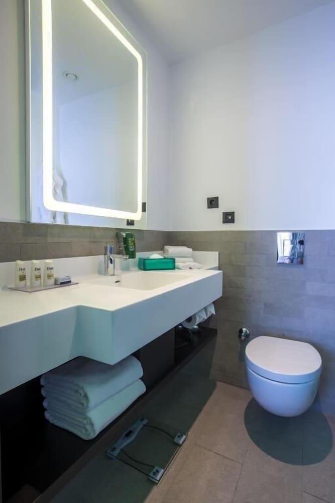 PARK INN BY RADISSON ISTANBUL ATATURK AIRPORT — ISTANBUL — фотография отеля №13