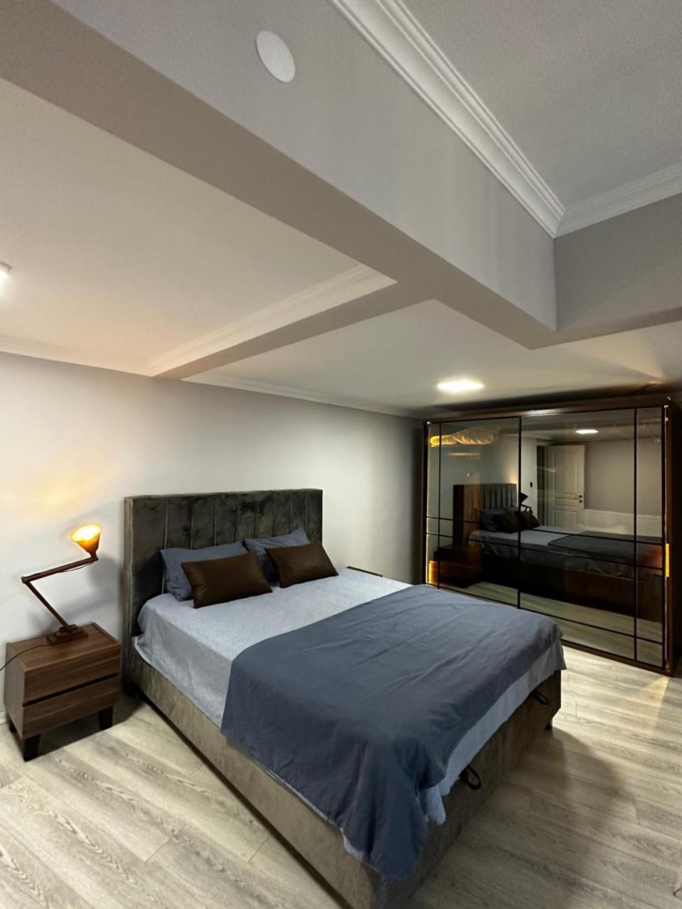 WHOLE APARTMENT AT THE HEART OF SISLI NISANTASI K — ISTANBUL — фотография отеля №21