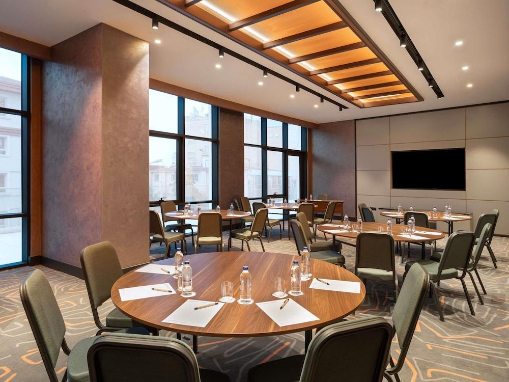 MOVENPICK HOTEL ISTANBUL MARMARA SEA — ISTANBUL — fotografie hotel nr. 34