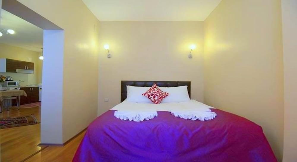 BY PERA SUITES — ISTANBUL — фотография отеля №2