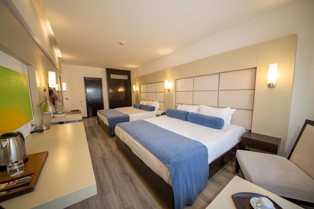 MY HOTEL — IZMIR — фотография отеля №13