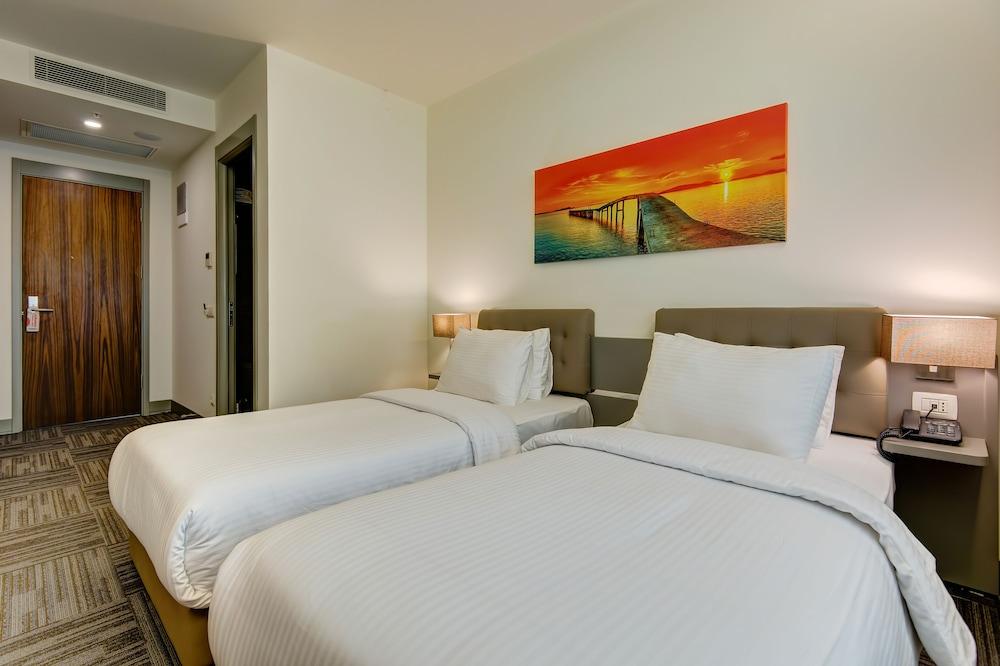 PLUS HOTEL BOSTANCI ATASEHIR — ISTANBUL — фотография отеля №8