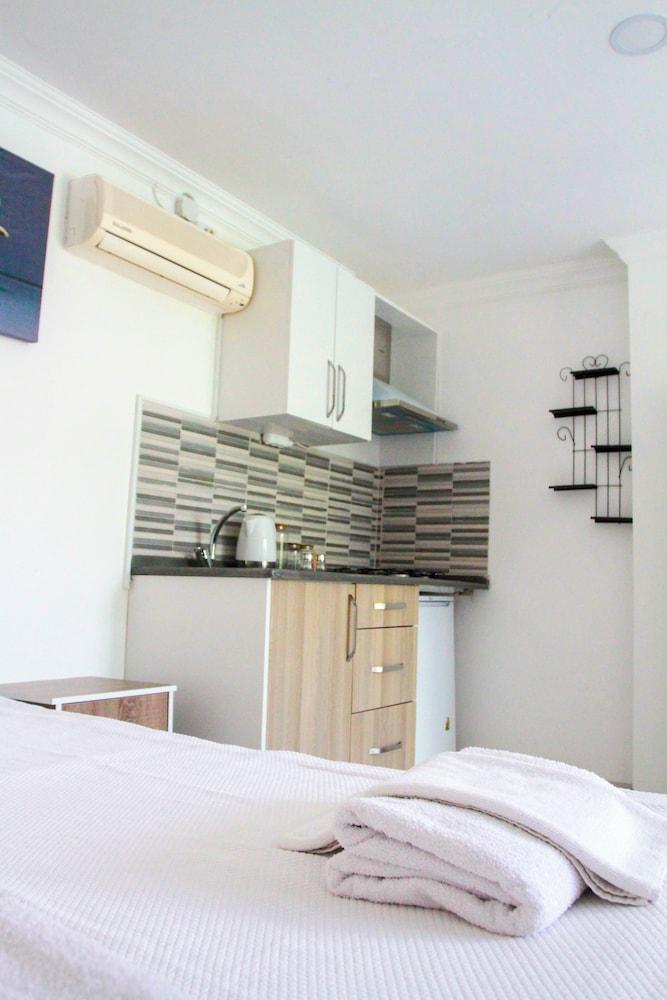 HILLSIDE APART HOUSE — SIDE — fotografie hotel nr. 10