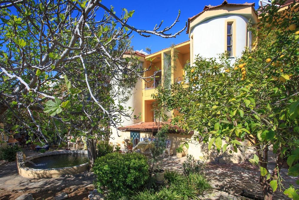 ANNA APARTHOTEL — FETHIYE — фотография отеля №2