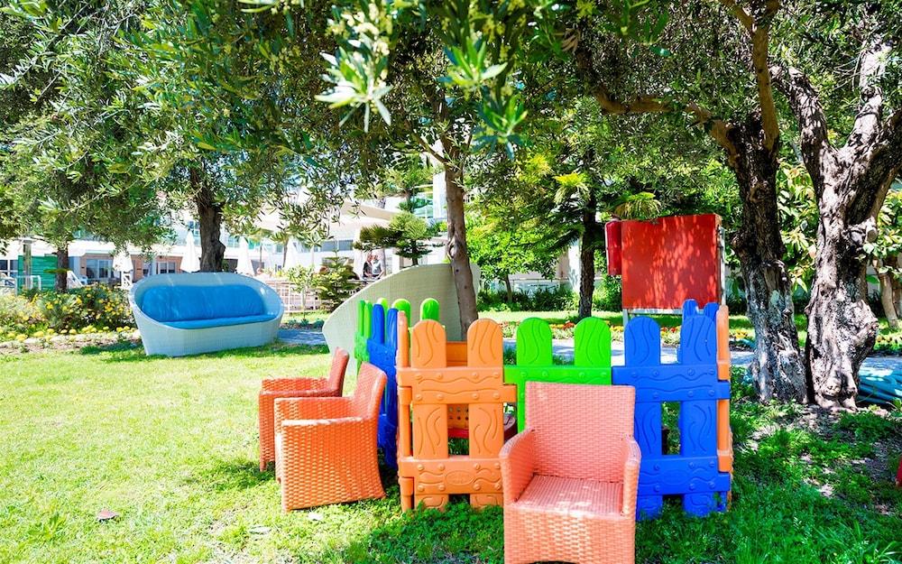 CLOVER MAGIC ALTINKUM PARK HOTEL — SIDE — фотография отеля №32