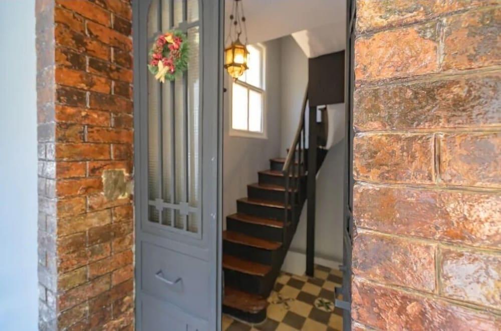 CHARMING APARTMENT WITH GALATA VIEW — ISTANBUL — fotografie hotel nr. 11