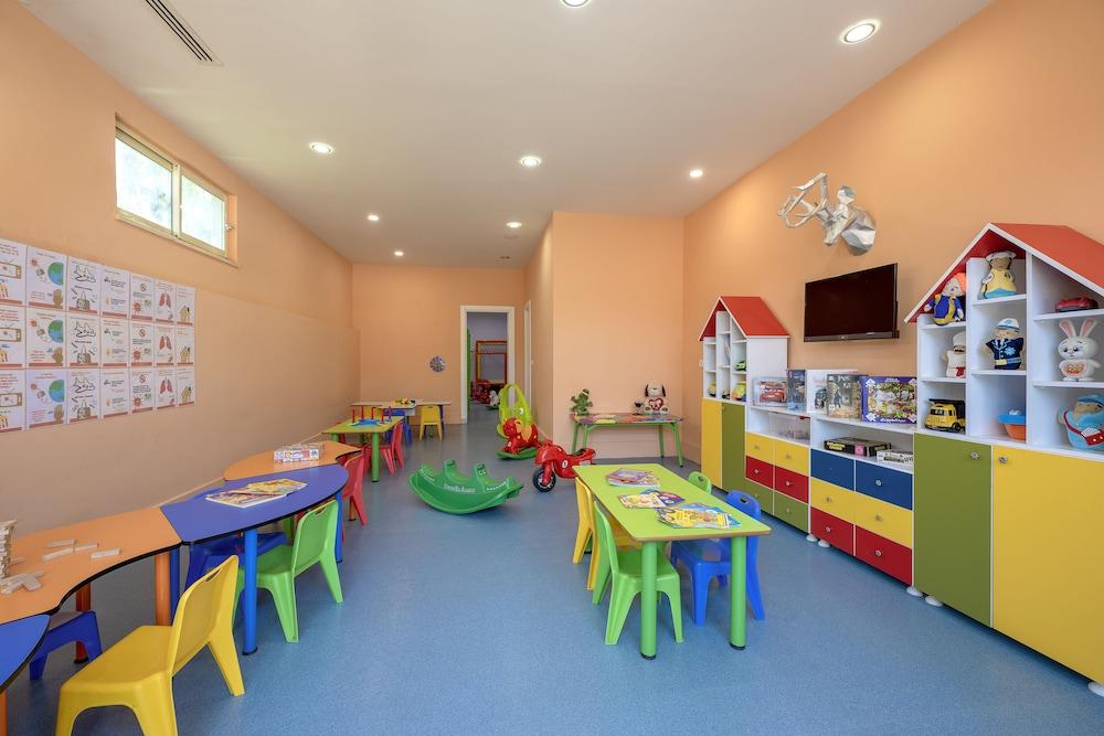 LOCEANICA BEACH RESORT HOTEL — CAMYUVA — фотография отеля №25