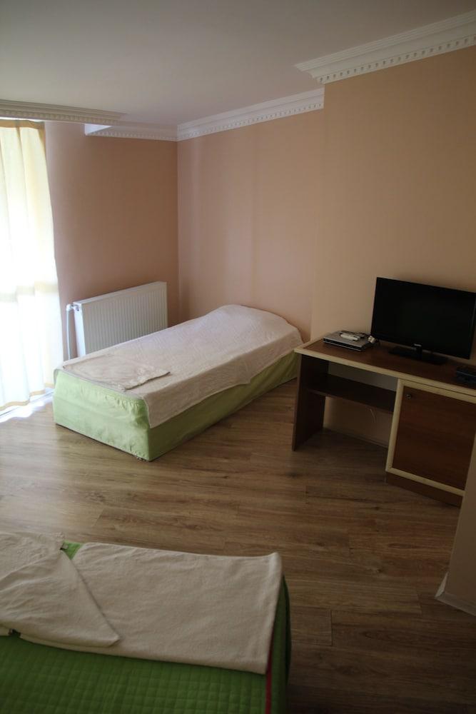 HOTEL SEVTURINN — SEFERIHISAR — фотография отеля №6