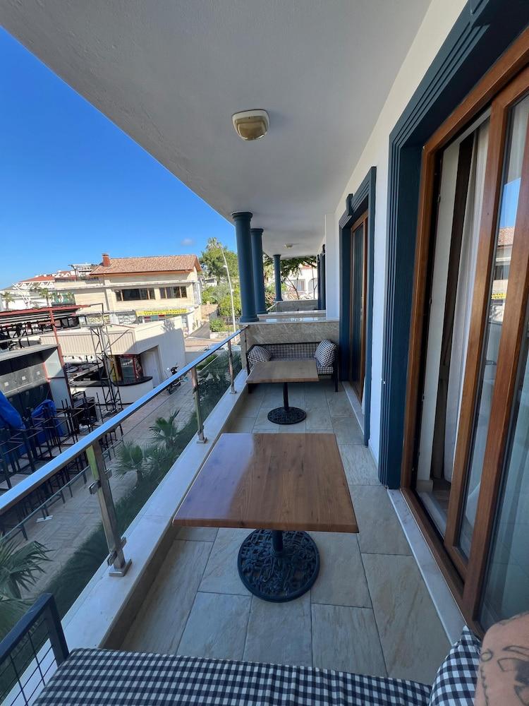 AGARTHA SUITE HOTEL KEMER — KEMER