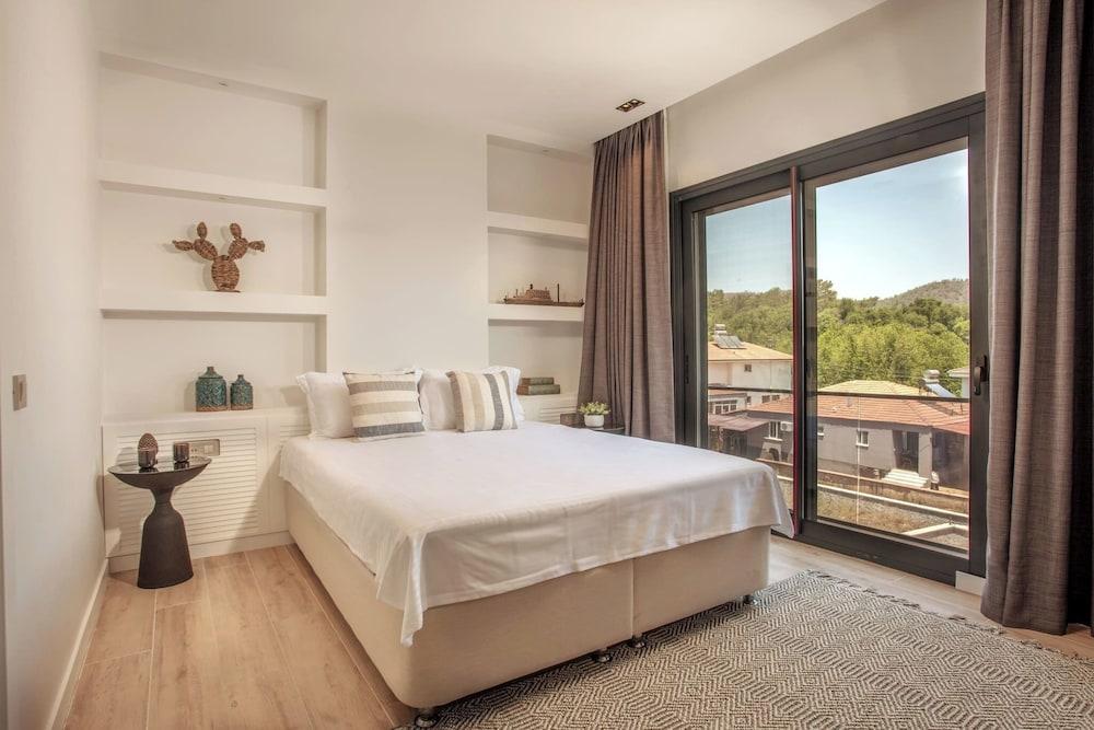 SPACIOUS 4BR VILLA PERFECT FOR FAMILIES & FRIENDS — MARMARIS — fotografie hotel nr. 5