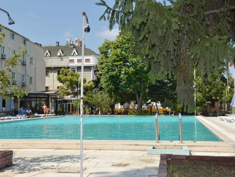 FLORYA PARK HOTEL — ISTANBUL