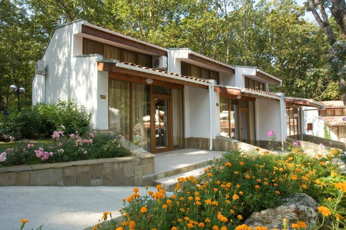 VILLAS AND MAISONETTE ROPOTAMO — PRIMORSKO — фотография отеля №2